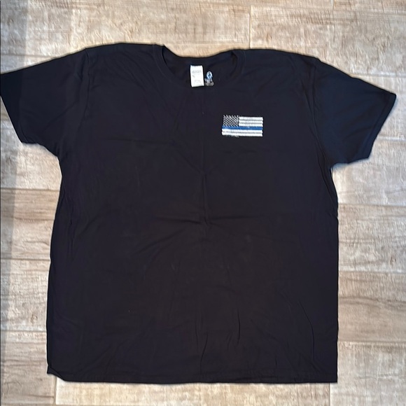 Thin Blue Line Men’s T-shirt - Picture 1 of 2